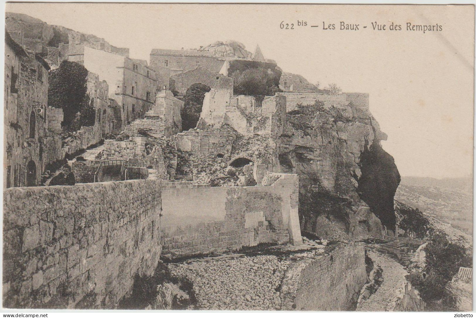 CARTOLINA DI Les Baux-de-Provence - Alpes De Haute Provence - FORMATO PICCOLO - Autres & Non Classés