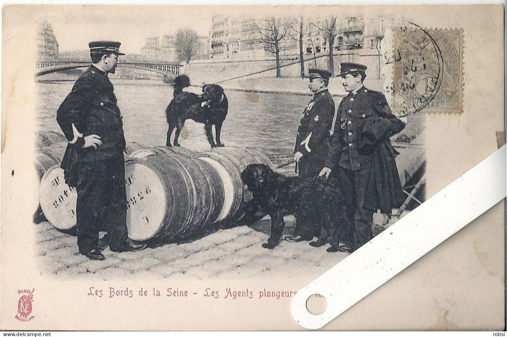 75 Petits Métiers,  " à La Palette Rouge" , Les Bords De La Seine, Les Agents Plongeurs Et Leurs Chiens,  D4011 - The River Seine And Its Banks