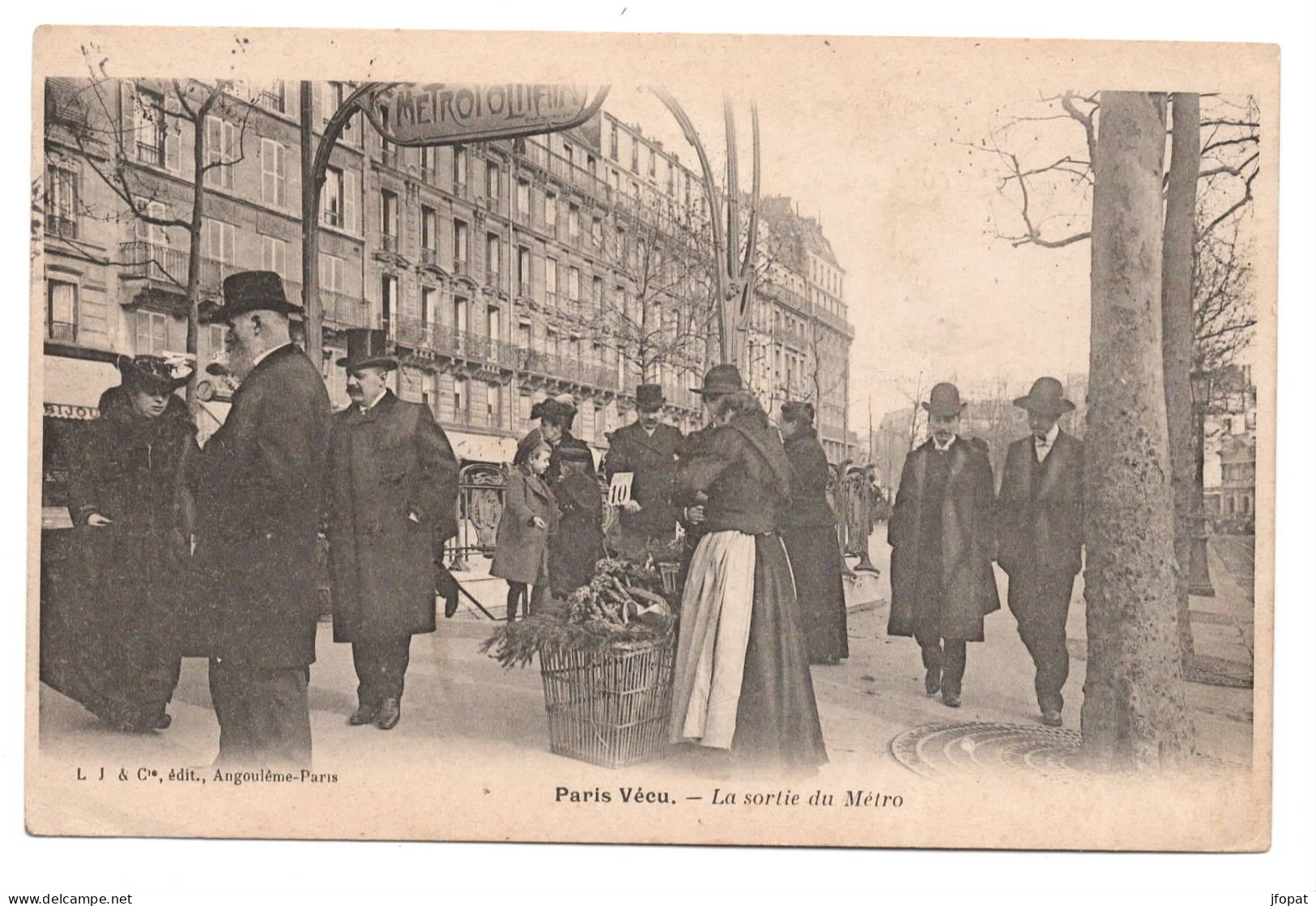 75 PARIS - PARIS VECU La Sortie Du Métro, Pionnière - Sets And Collections