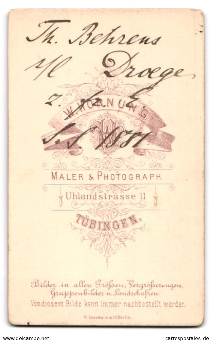 Fotografie W. Hornung, Tübingen, Uhlandstr. 11, Th. Behrens Im Schwarzen Anzug Mit Zwicker Und Fliege  - Anonymous Persons