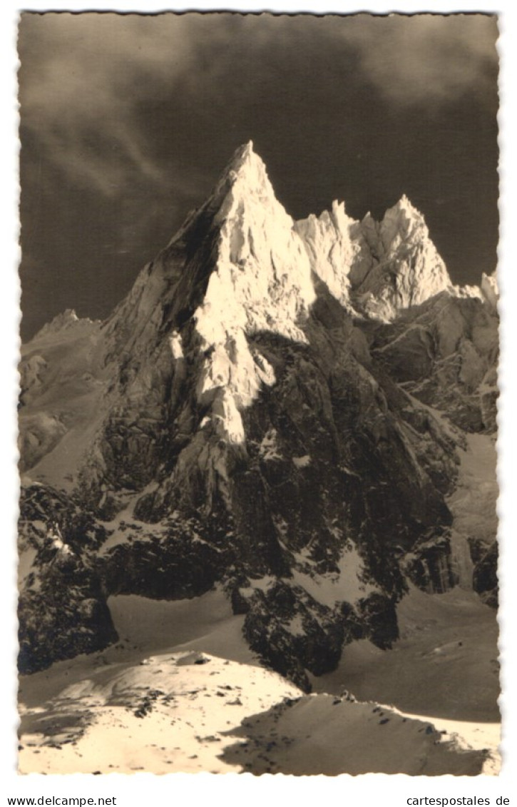 18 Fotografien Georges Tairraz, Chamonix, Ski Fahrer, Alpen Panorama, Bergsteigen, Landschaftaufnahmen, Fotokunst 