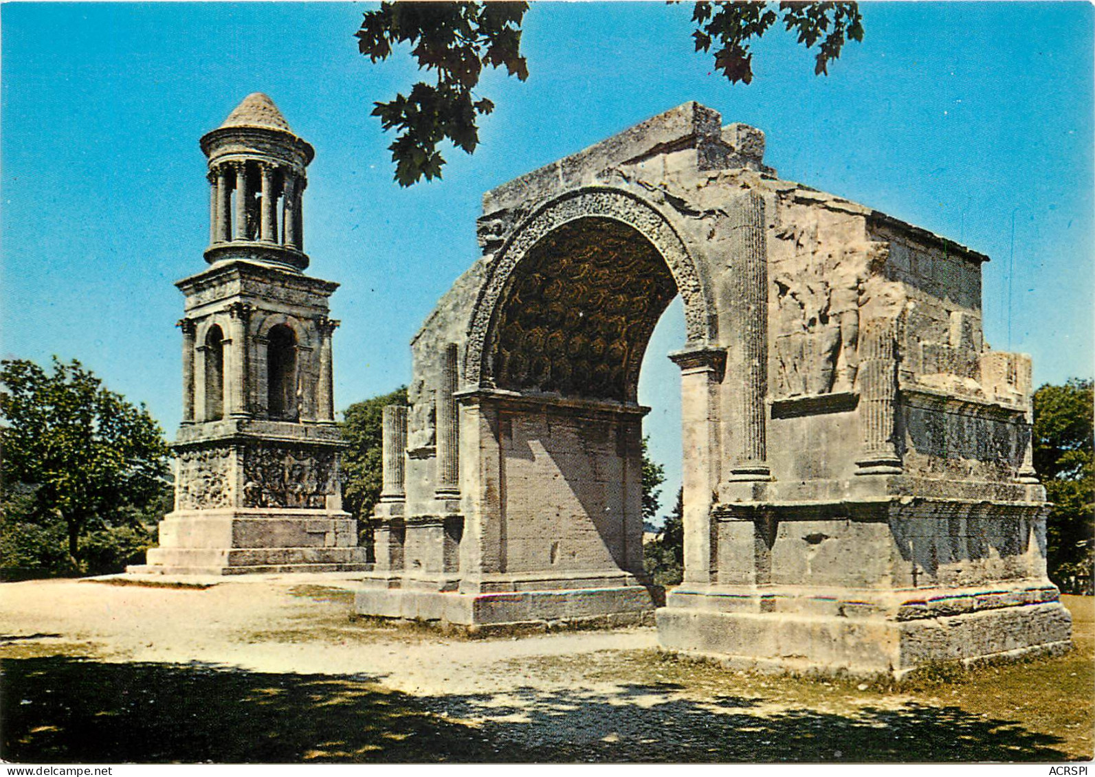 SAINT REMY DE PROVENCE Les Antiques L Arc Contemporain De La Penetration Romaine Le Mausolee 9(scan Recto-verso) ME2609 - Saint-Remy-de-Provence