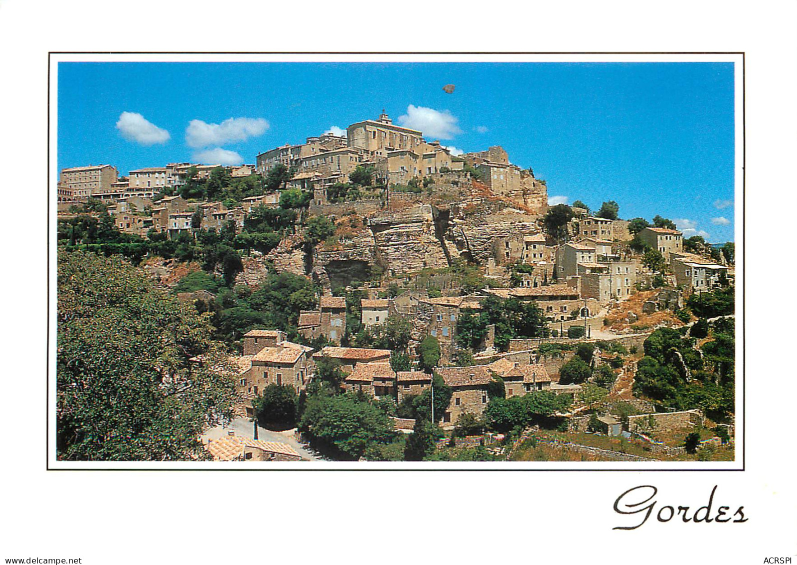 GORDES Pittoresque Village Bati Contre Une Colline Et Dominant La Vallee De L Imergue 26(scan Recto-verso) ME2635 - Gordes