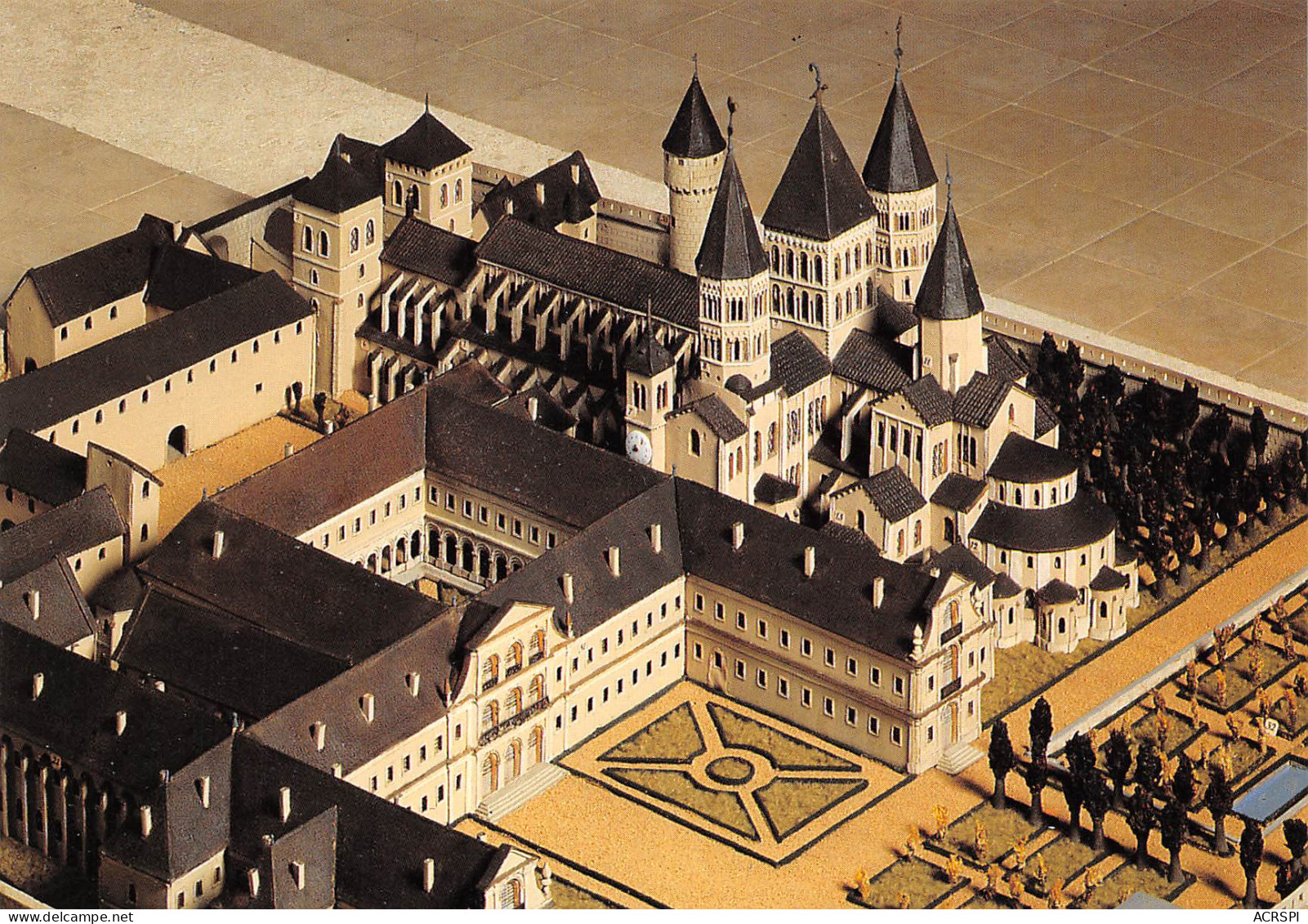 CLUNY  Maquette De L'abbaye 2 (scan Recto Verso)ME2644TER - Cluny