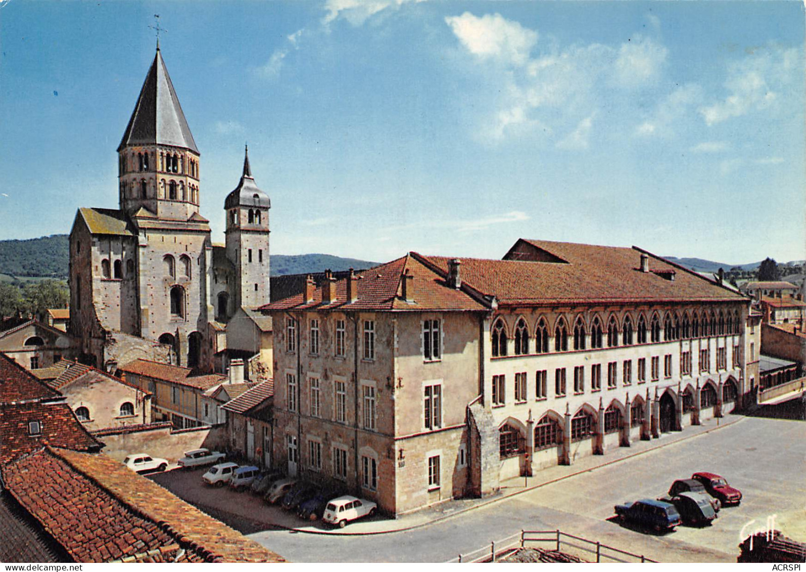 CLUNY  Facade Du Pape Gélasse   10 (scan Recto Verso)ME2644TER - Cluny