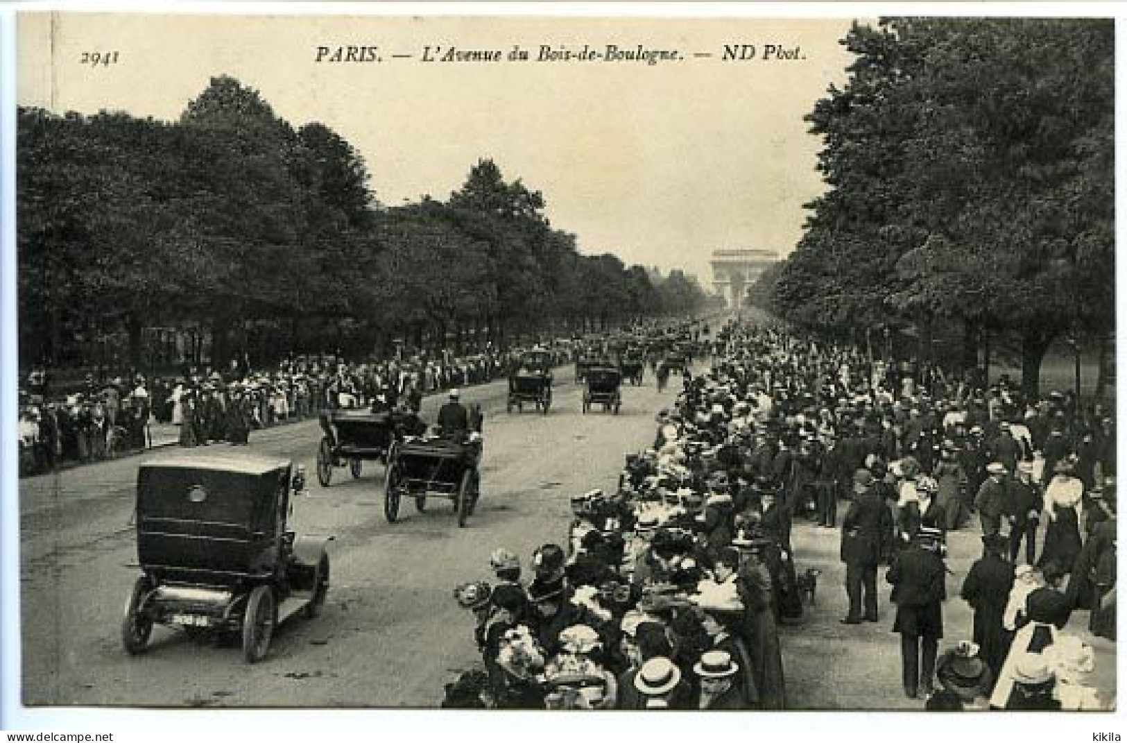 CPA 9 X 14  PARIS L'Avenue Du Bois De Boulogne   Au Fond L'Arc De Triomphe - Triumphbogen