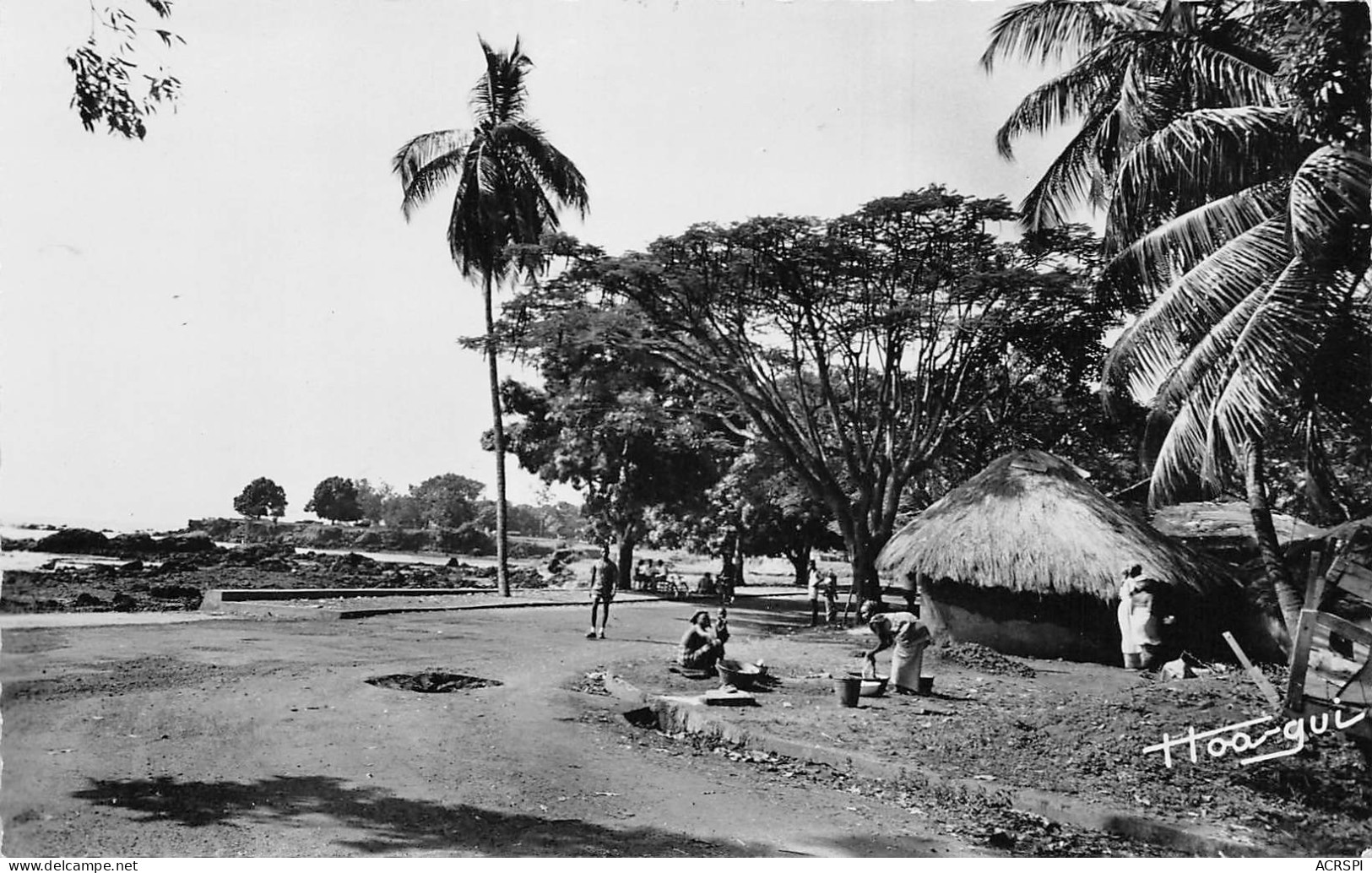 GUINEE  Conakry Case Indigene Sur La Corniche 38 (scan Recto Verso)ME2647BIS - Guinée Française