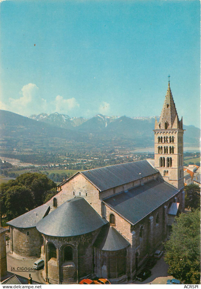 EMBRUN La Cathedrale 16(scan Recto Verso)ME2649 - Embrun