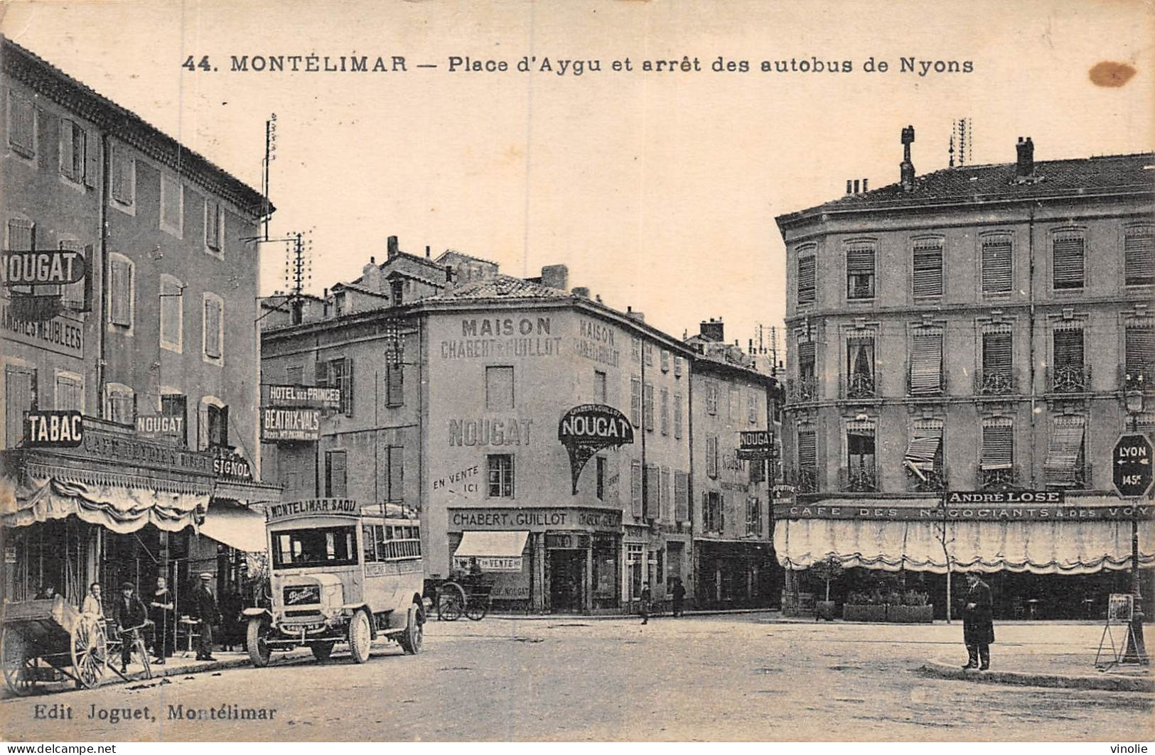 24-5657 : MONTELIMAR. PLACE D'AYGU. ARRET DES AUTOBUS DE NYONS - Montelimar