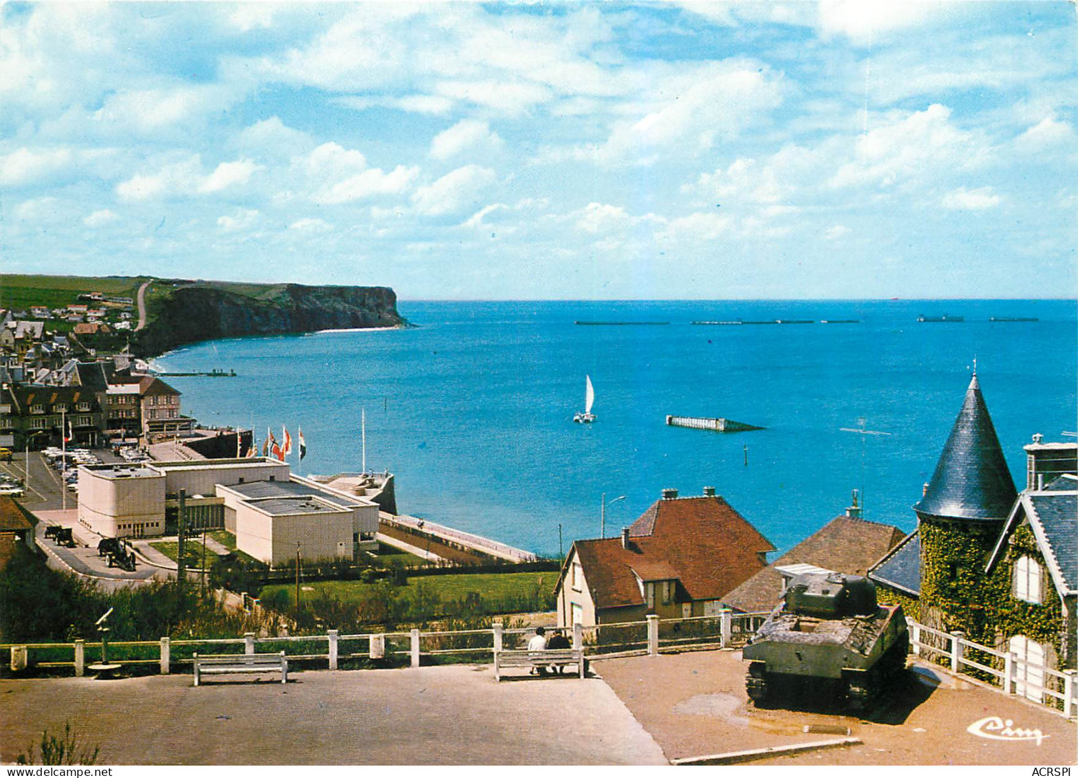 ARROMANCHES Le Bourg La Plage Les Pontons Le Musee 16(scan Recto Verso)ME2675 - Arromanches