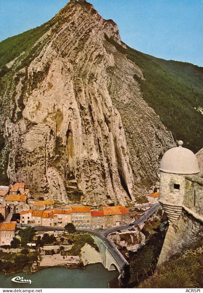 SISTERON Le Rocher De La Baume Et Le Faubourg Vus Du Bastion De La Durance 11 (scan Recto Verso)ME2676VIC - Sisteron