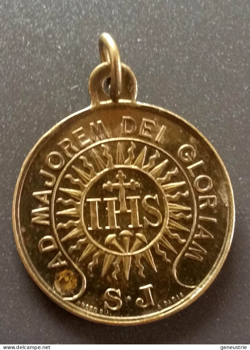 Jeton à Bélière - Pendentif Médaille Religieuse Fin XIXe "Prètres Fusillés Par La Commune De Paris 24-26 Mai 1871" - Religion &  Esoterik