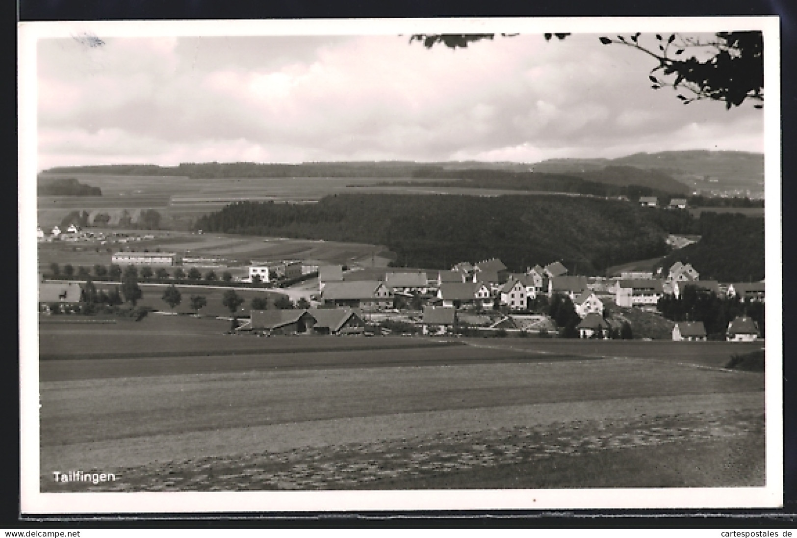 AK Tailfingen / Albstadt, Ortsansicht Mit Umliegender Landschaft  - Albstadt