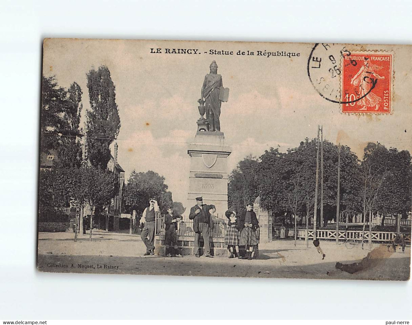 LE RAINCY : Statue De La République - état - Le Raincy