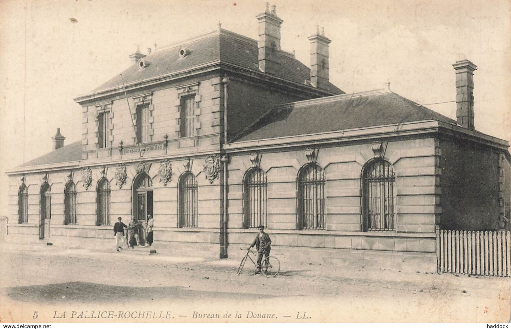 LA PALLICE - ROCHELLE : BUREAU DE LA DOUANE - La Rochelle