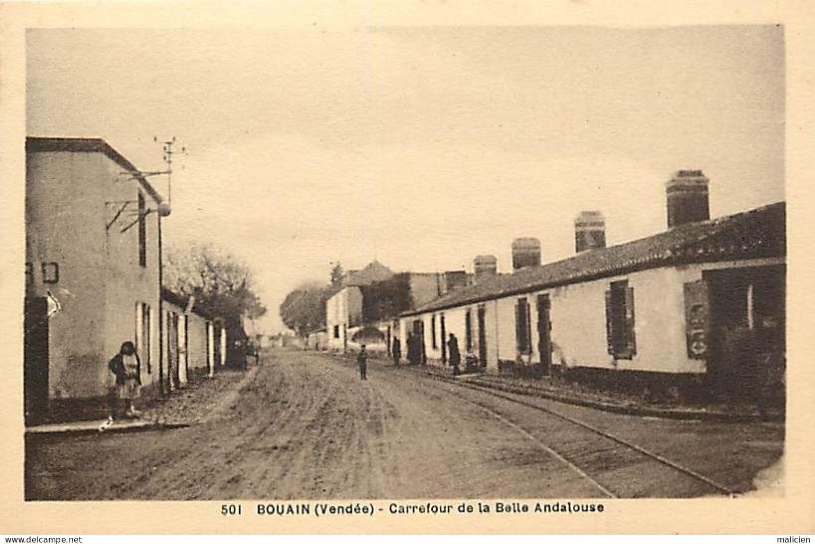 - Vendée -ref-F204- Bouin - Carrefour De La Belle Andalouse - Ligne De Tramway - Edit. Riviere Bureau N° 501 - - Autres & Non Classés