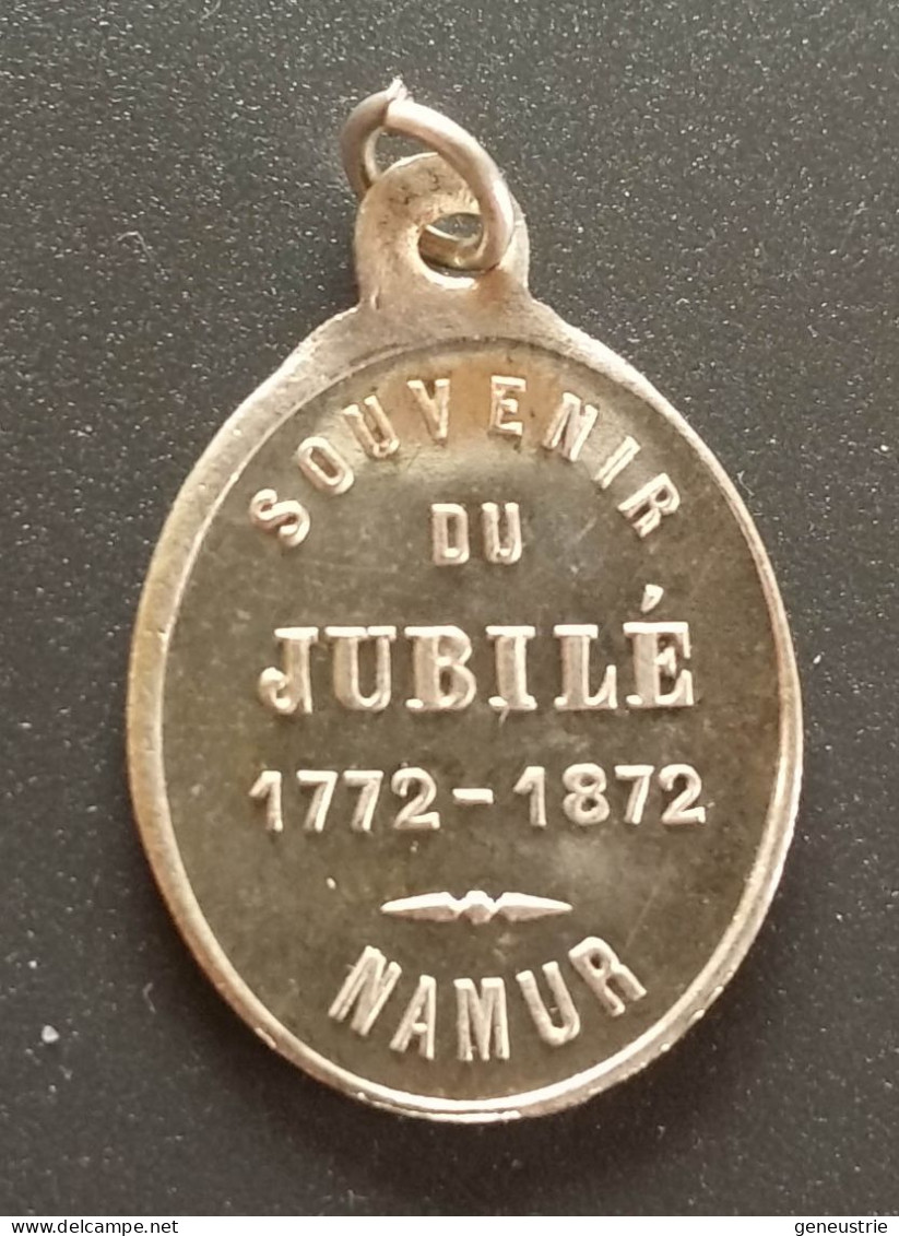 Pendentif Médaille Religieuse Fin XIXe "Souvenir Du Jubilé 1772-1872 - Namur / Saint Hubert" - Religione & Esoterismo