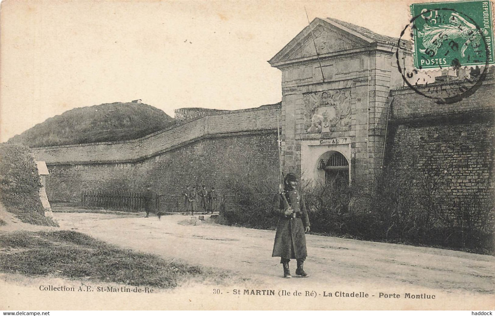 ILE DE RE - ST MARTIN : LA CITADELLE - PORTE MONTLUC - Ile De Ré