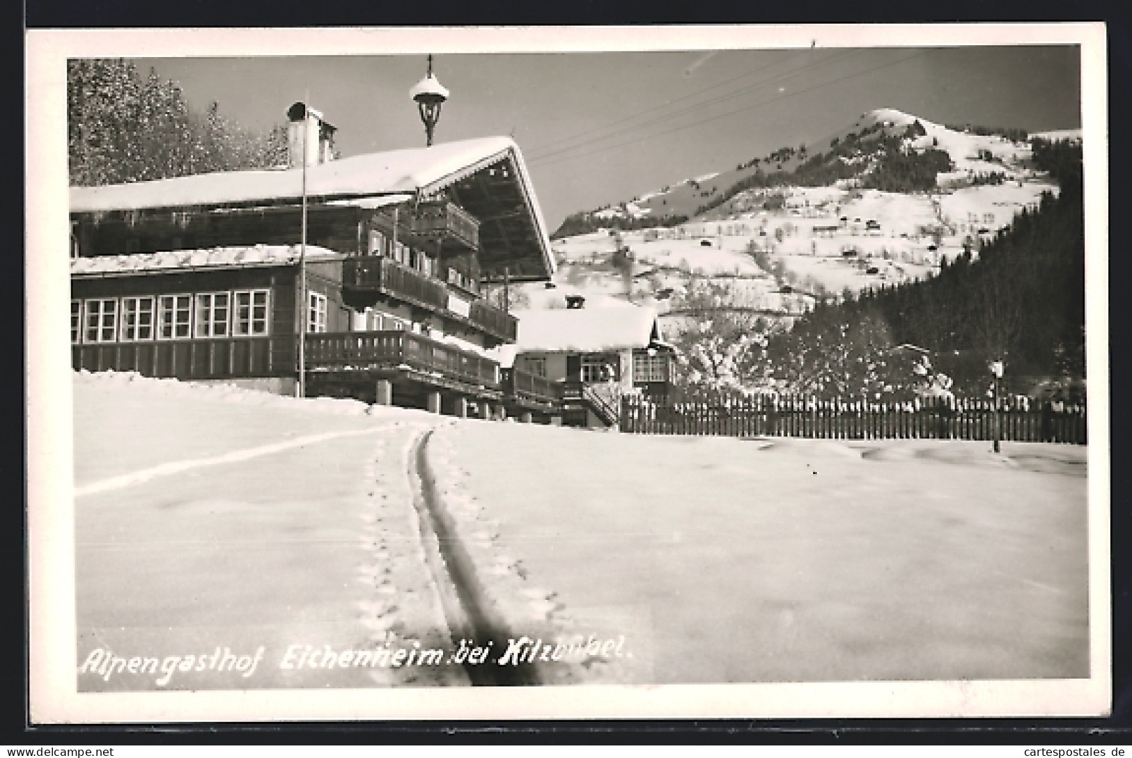 AK Kitzbühel, Alpengasthaus Eichenheim P. A. Hechenberger Mit Bergblick Im Winter  - Altri & Non Classificati