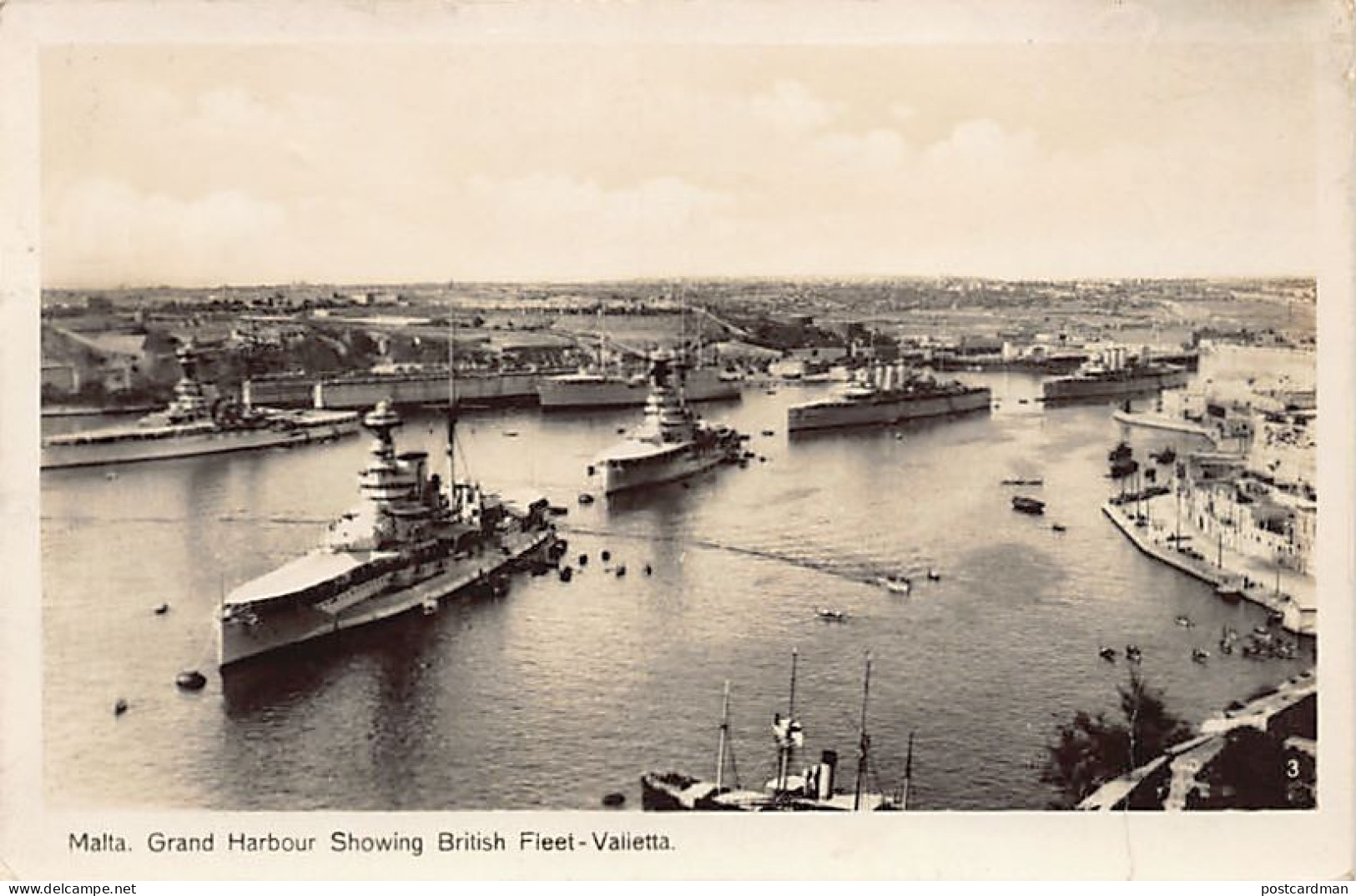 Malta - VALETTA - Grand Harbour Showing British Fleet - REAL PHOTO Publ. Unknown - Malte