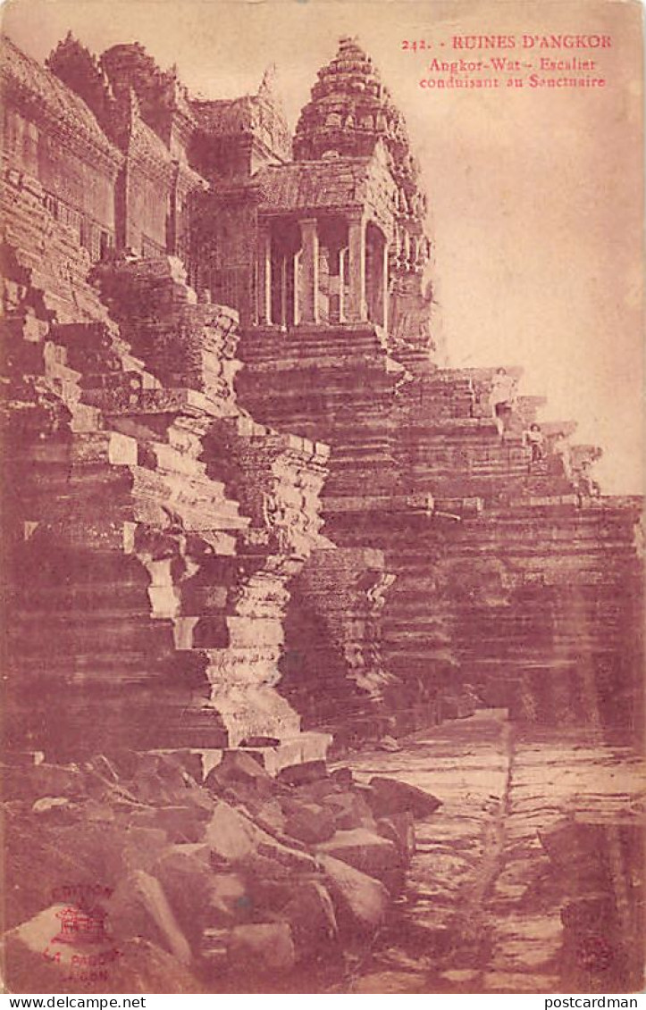 Cambodge - Ruines D'Angkor - Escalier - Ed. La Pagode 242 - Camboya