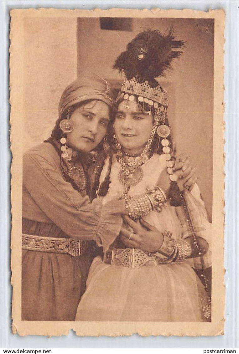Algérie - Une Paire D'amies - Fatoum Et Zhora - Ed. R. Prouho  - Femmes
