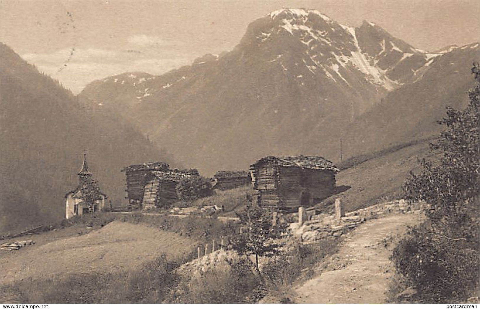 Suisse - Loèche (VS) Village - Eglise - Montagne - Ed. Jullien Frères 7703 - Loèche