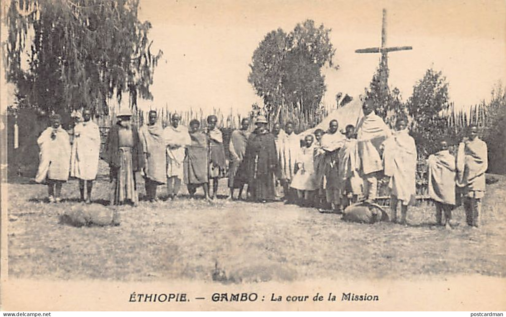 Ethiopia - GAMBO - The Courtyard Of The Mission - Publ. Les Voix Franciscaines  - Äthiopien
