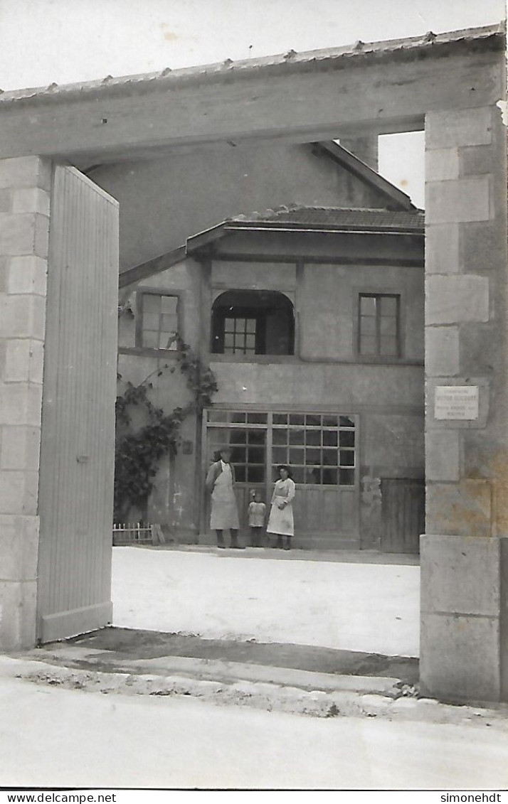 REIMS - Carte Photo - Champagne Victor CLICQUOT- Rue De Mars - Reims