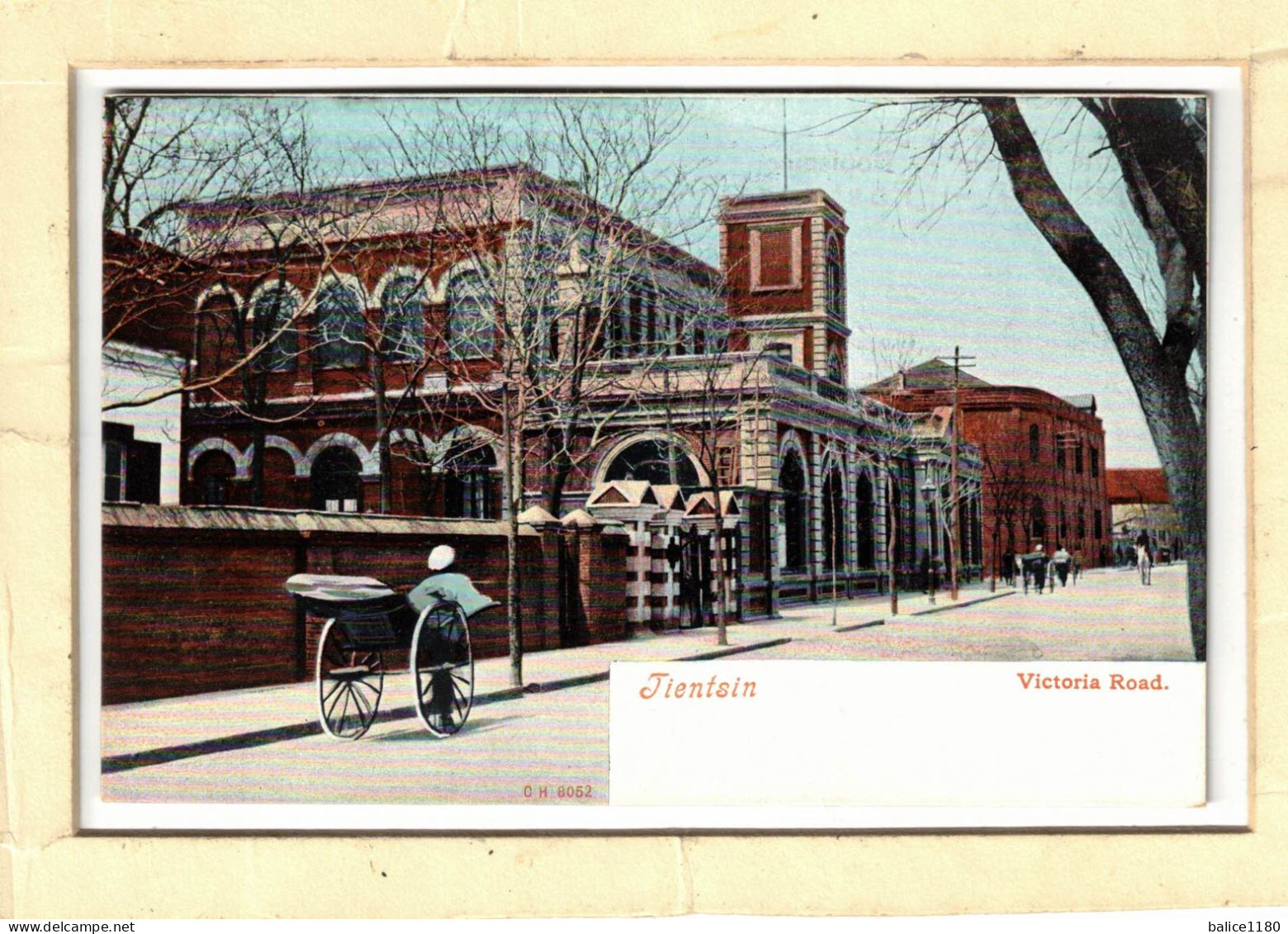 CPA CHINE CHINA TIENTSIN TIANJIN  RUE VICTORIA ROAD  Old Postcard - China