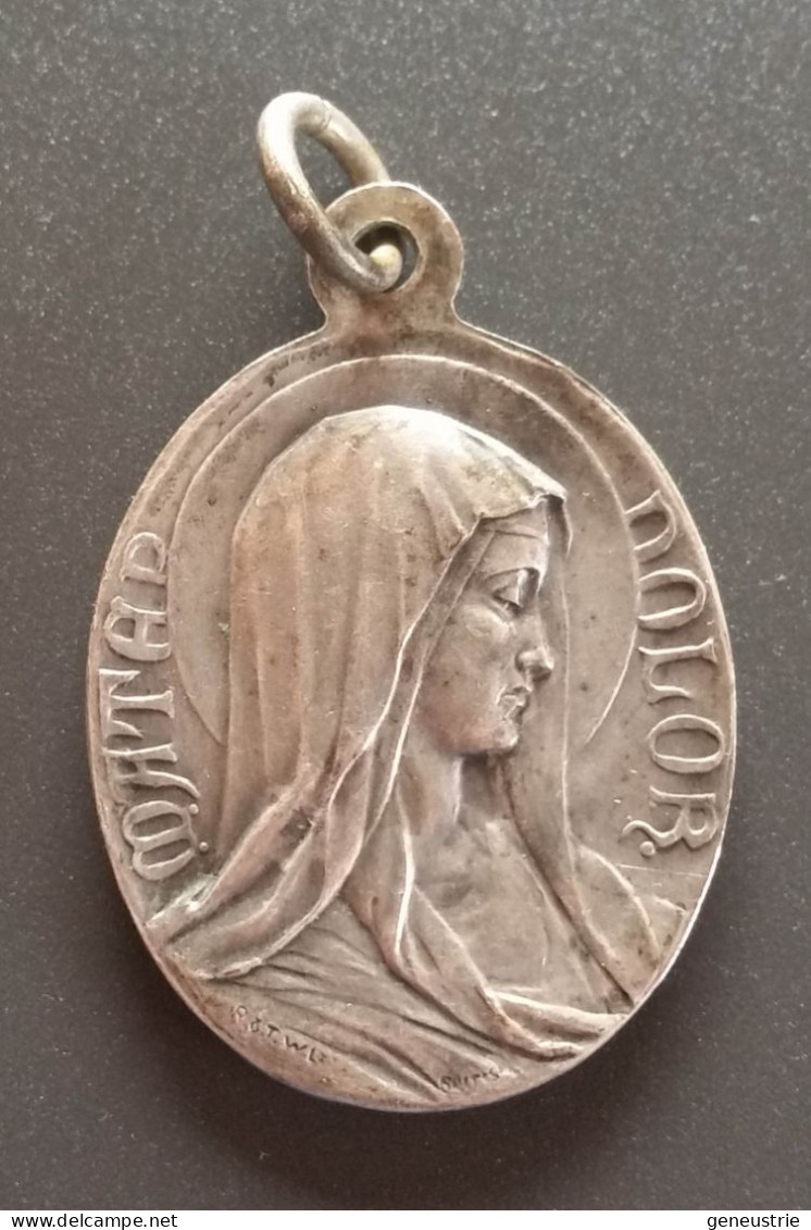 Pendentif Médaille Religieuse Début XXe Argenté "Jésus-Christ (Ecce Homo) / Sainte Marie" Religious Medal - Religion &  Esoterik