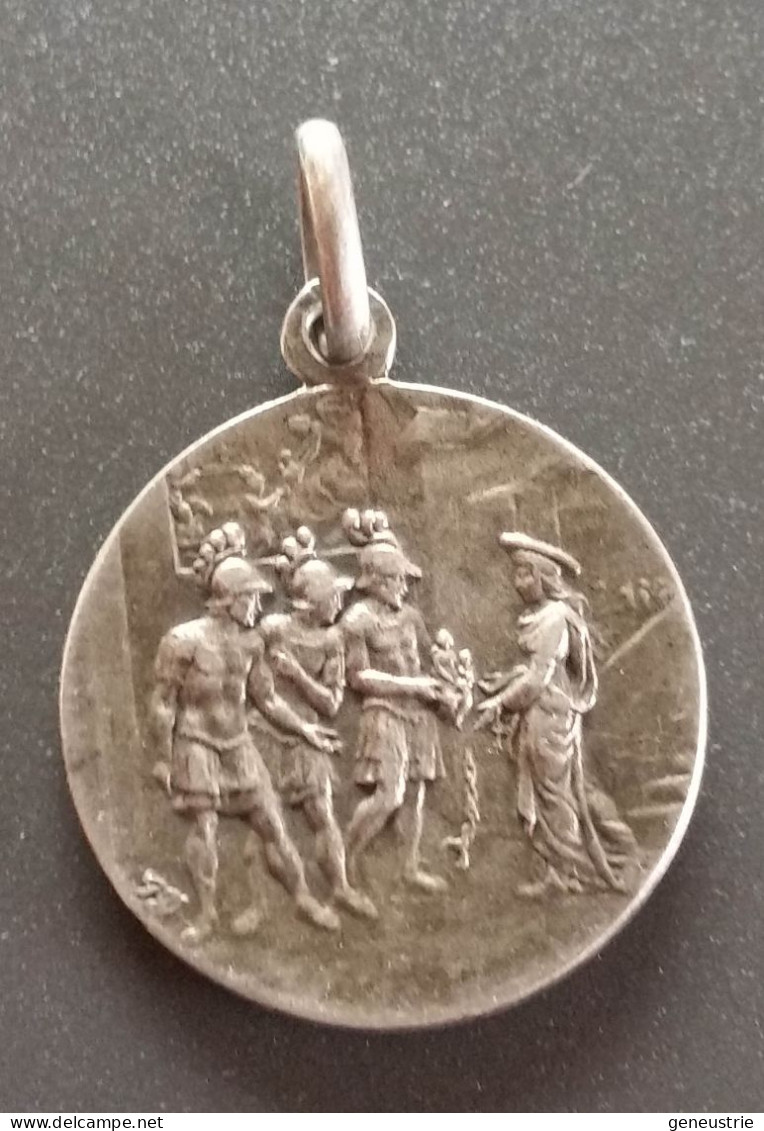 Pendentif Médaille Religieuse Début XXe Argent 800 "Notre-Dame De Liesse" Religious Medal - Godsdienst & Esoterisme