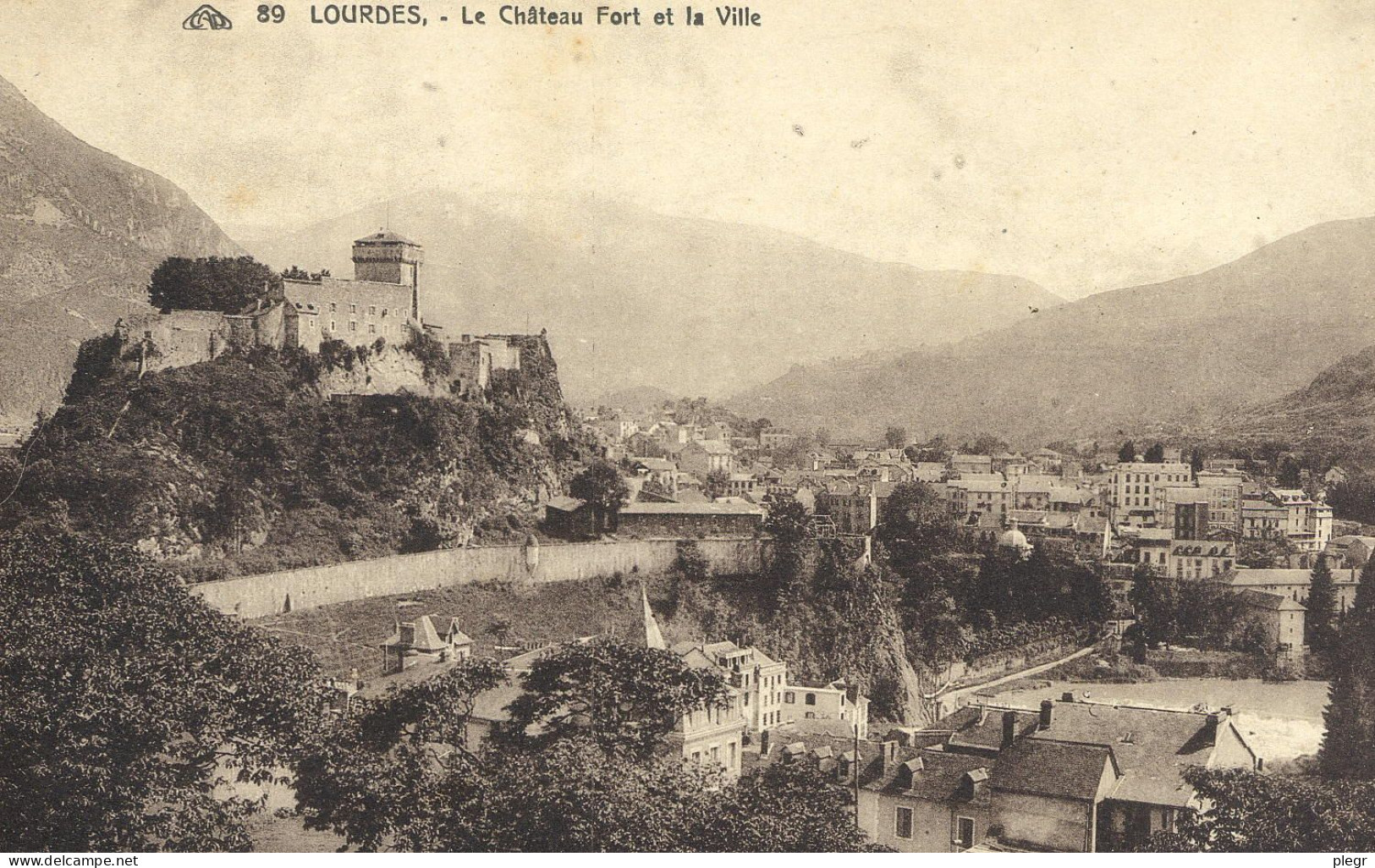 65286 01#0+14 - LOURDES - LOT DE 80 CARTES