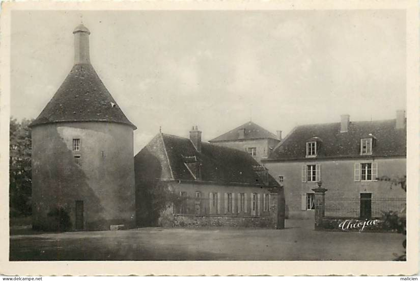 - Creuse  -ref-A610- Bonnat - Château De Mornay - Châteaux - - Autres & Non Classés