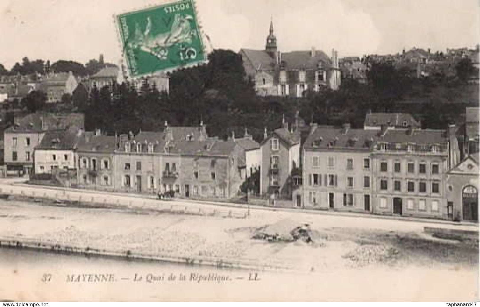 . 53 . MAYENNE . Le Quai De La République . - Mayenne