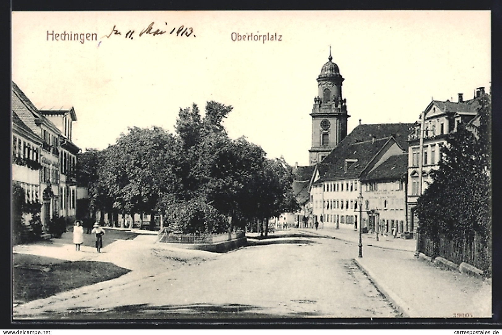 AK Hechingen, Partie Am Obertorplatz Mit Blick Zur Kirche  - Hechingen