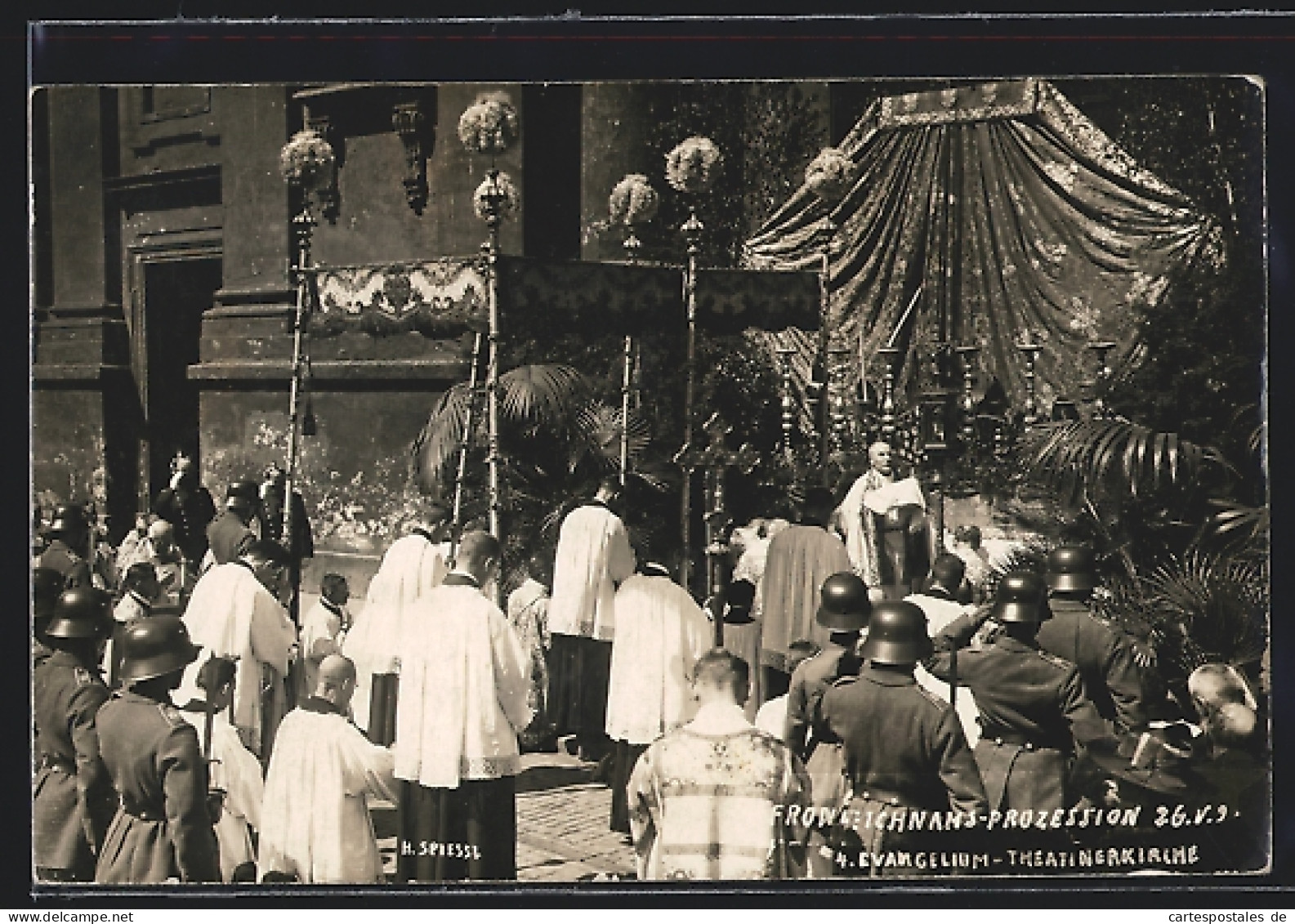 AK München, Fronleichnams-Prozession 1921, Evangelium An Der Theatinerkirche  - Muenchen