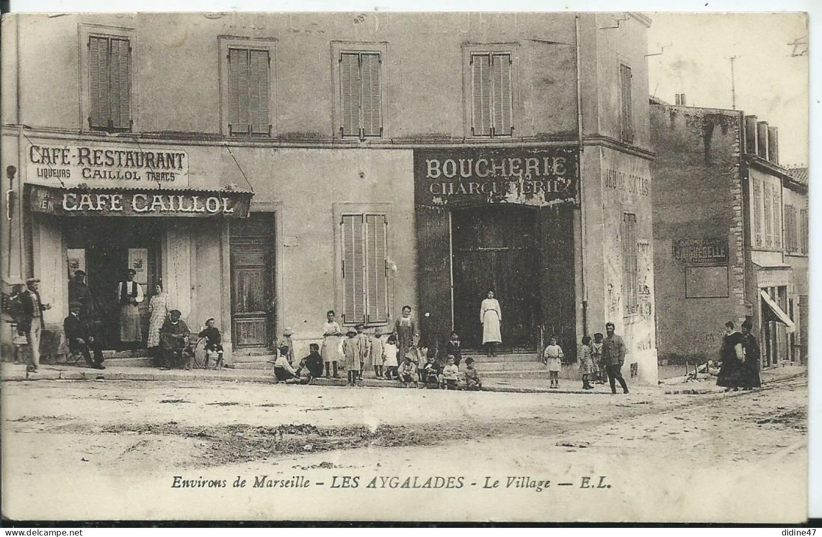 MARSEILLE - LES AYGALADES - Le Village ( Café , Boucherie ) - Sin Clasificación