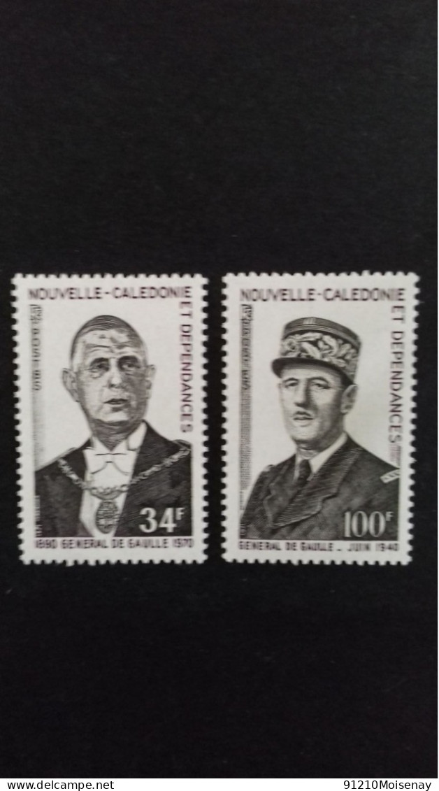 NOUVELLE CALEDONIE  N° 377/378** - Unused Stamps