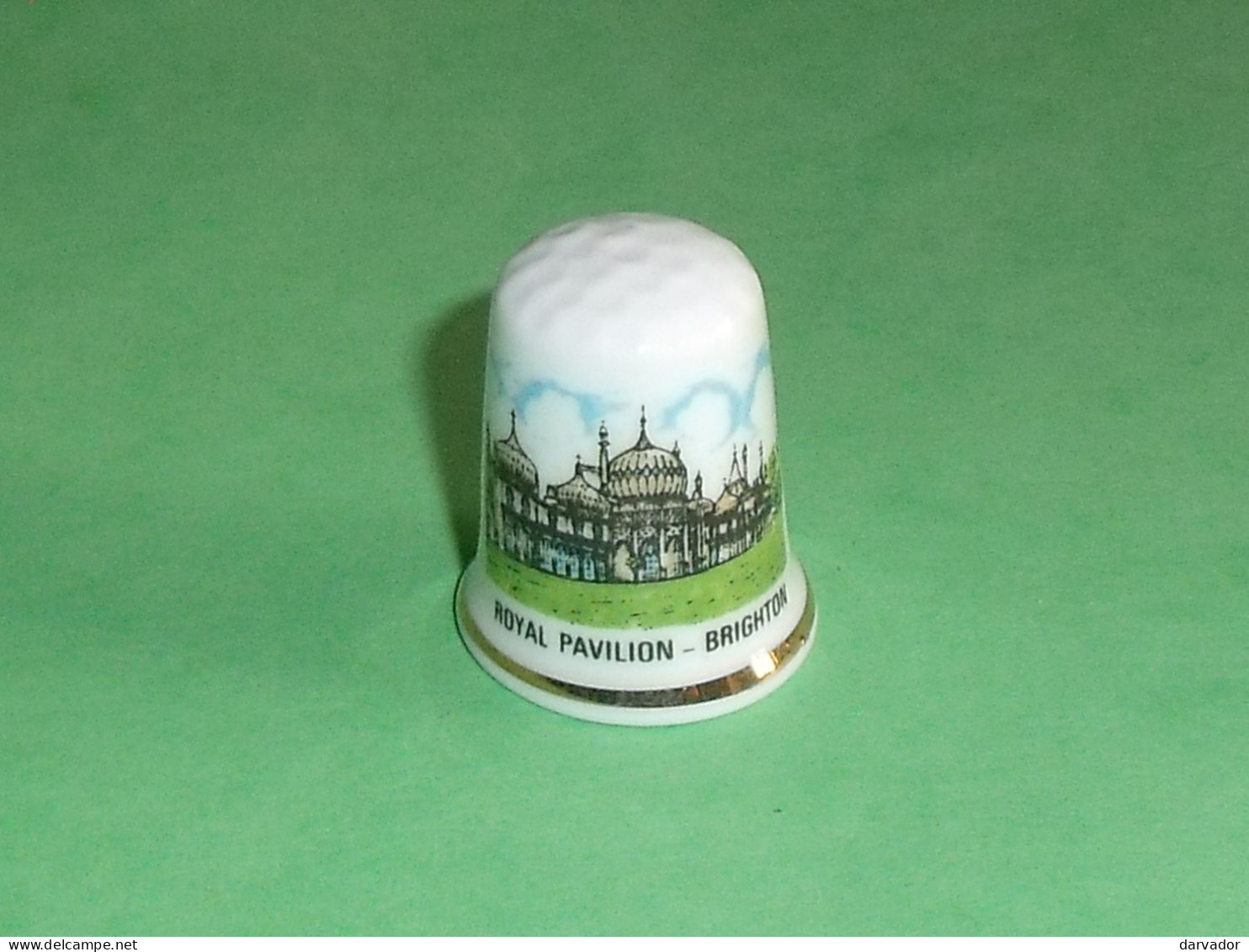 TB110G / Dé /Dés à Coudre / Etranger : Brighton - Thimbles