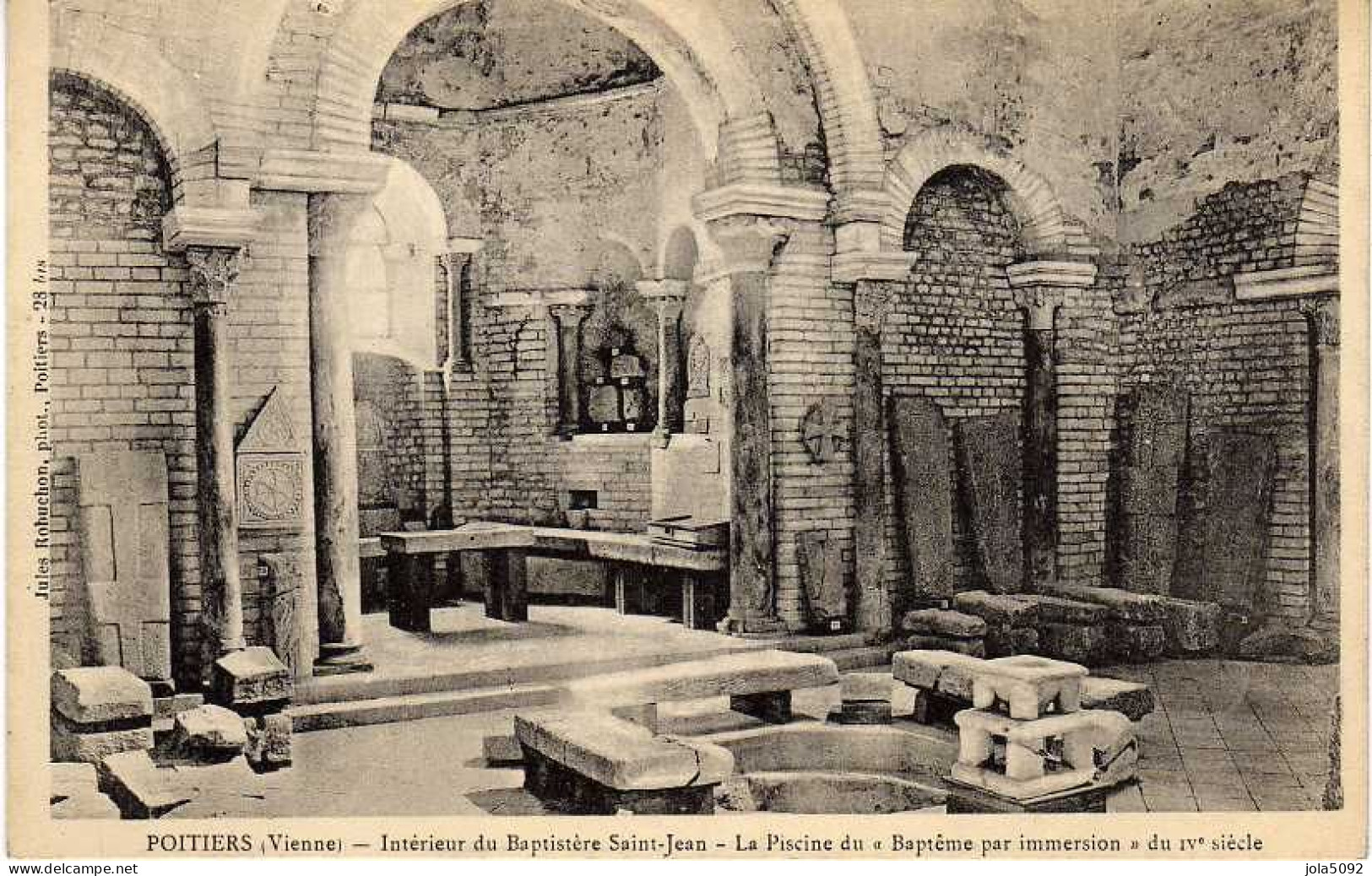 86 - POITIERS - Intérieur Du Baptistère Saint-Jean - Poitiers