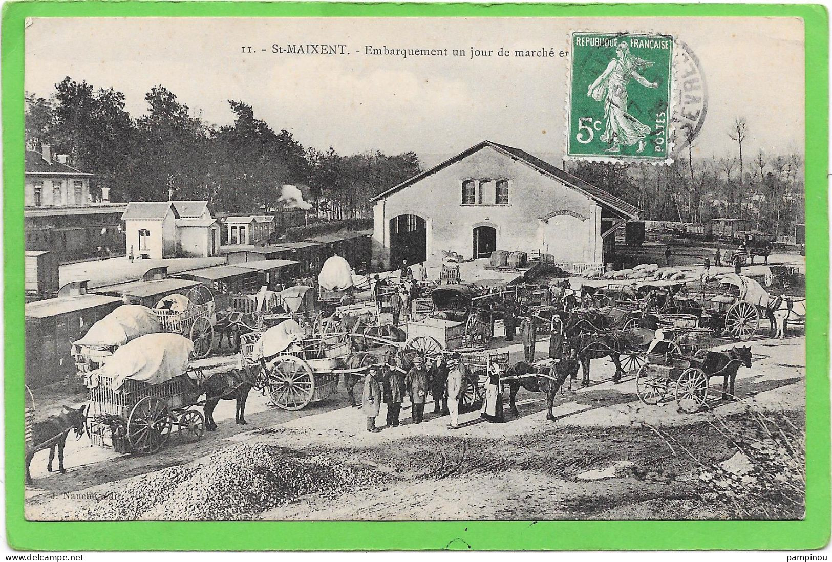 79 - SAINT MAIXENT - Embarquement Un Jour De Marché - Animée - Gare, Trains, Attelages - Saint Maixent L'Ecole