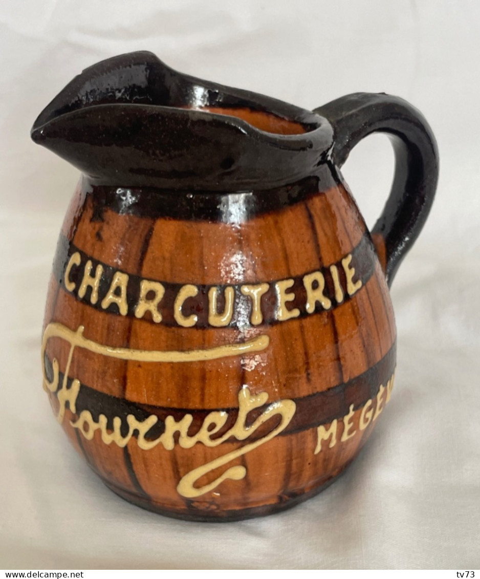 Megeve Haute Savoie - Petit Pichet Charcuterie FOURRET - Poterie Vallauris ? - Obj. 'Remember Of'