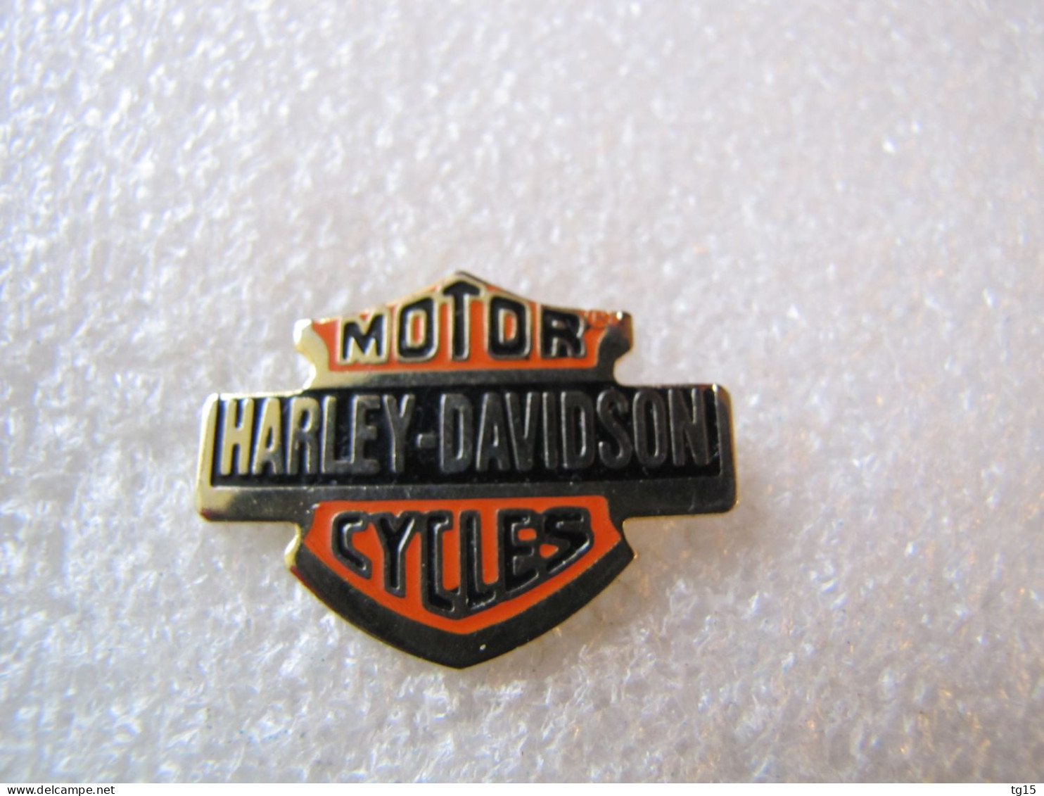 PIN'S    MOTO  HARLEY DAVIDSON   MOTOR CYCLES - Moto