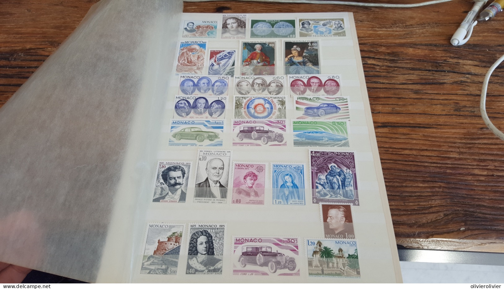REF A2562 MONACO NEUF** BLOC - Collections, Lots & Series