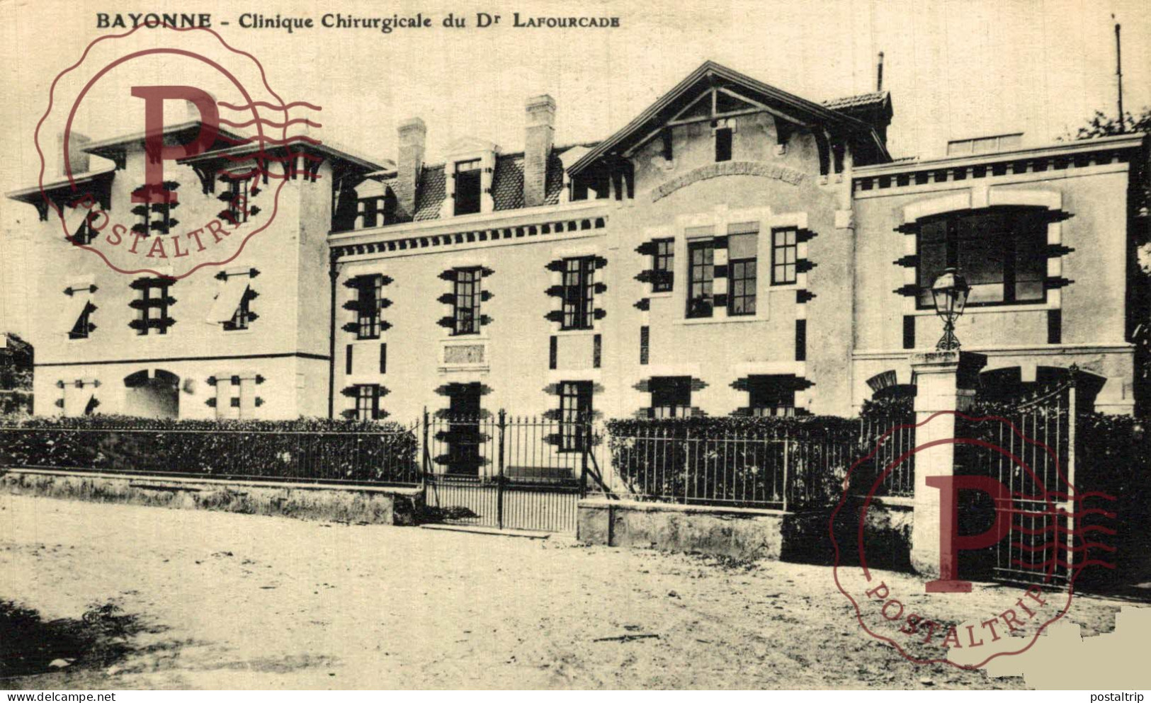 FRANCIA. FRANCE. BAYONNE Clinique Chirurgicale Du Dr Lafourcade - Bayonne