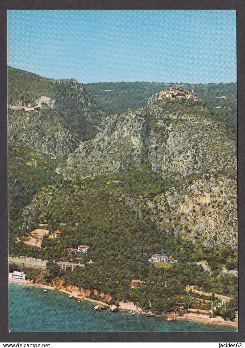 070814/ EZE, Vue Générale D'Eze-Village Et Eze-Bord De Mer - Eze