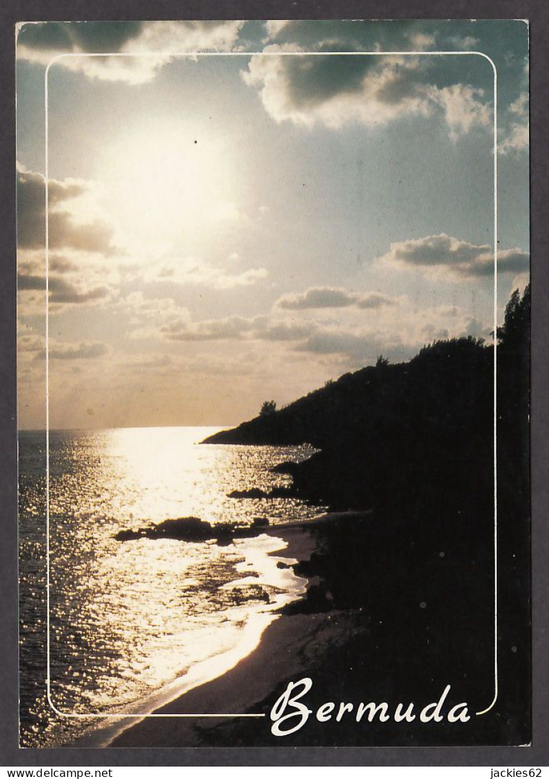 091635/ *Bermuda, Church Bay, A Silhouette Sunset*, Photo By Nance S. Trueworthy - Bermudes