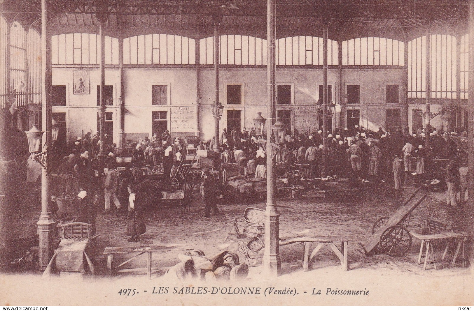 SABLES D OLONNE(POISSONNERIE) - Sables D'Olonne