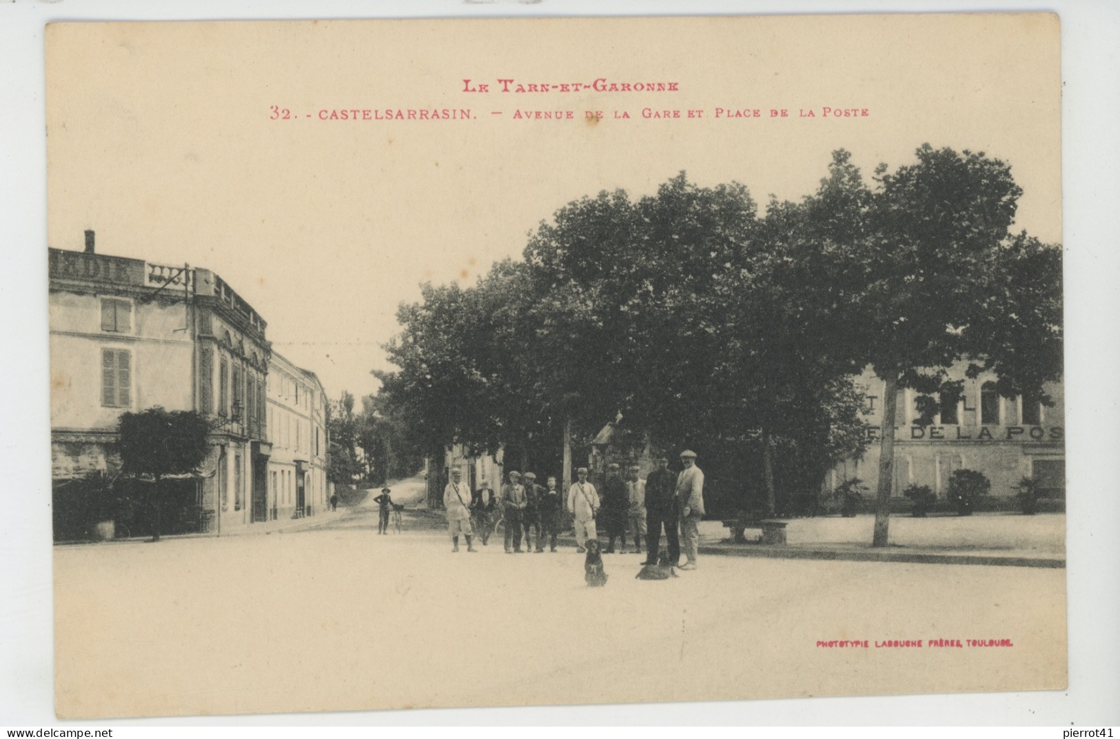CASTELSARRASIN - Avenue De La Gare Et Place De La Poste - Castelsarrasin